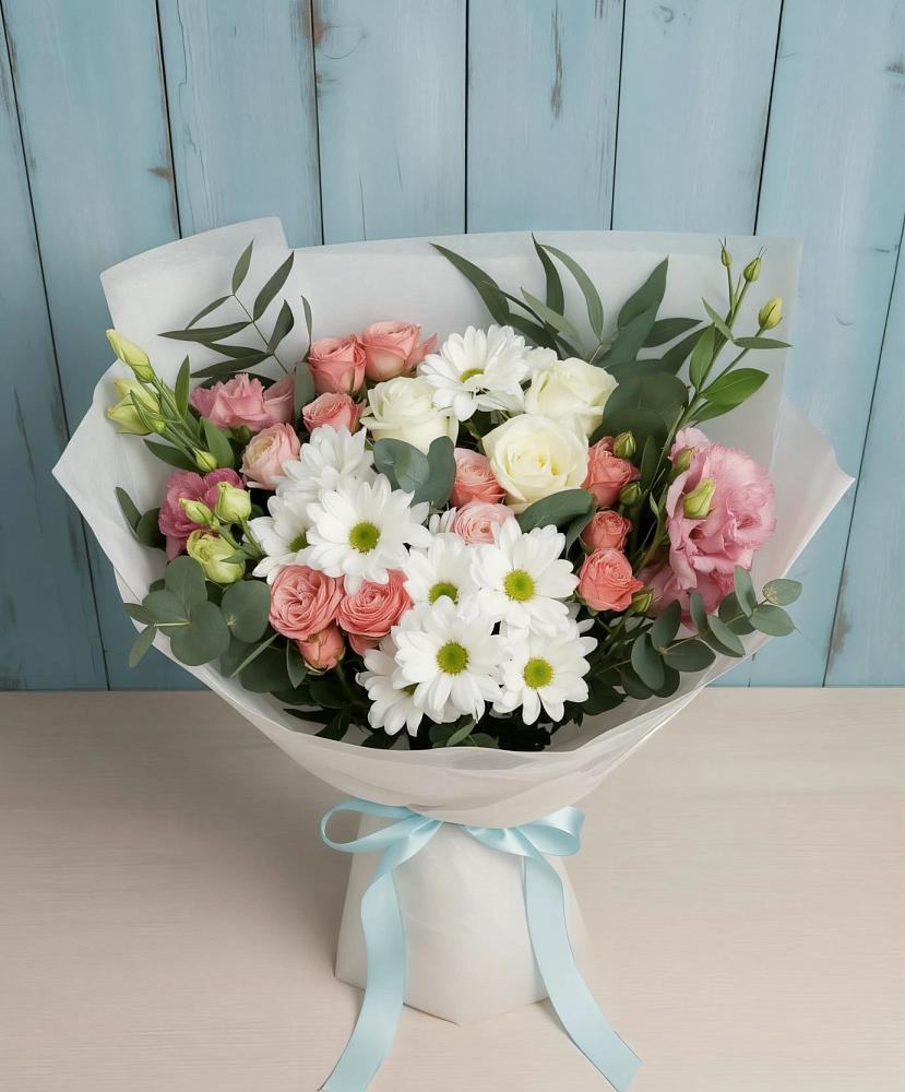 Букет цветов из: Розы, Лизиантусы и Хризантемы в Нижняя Тавда