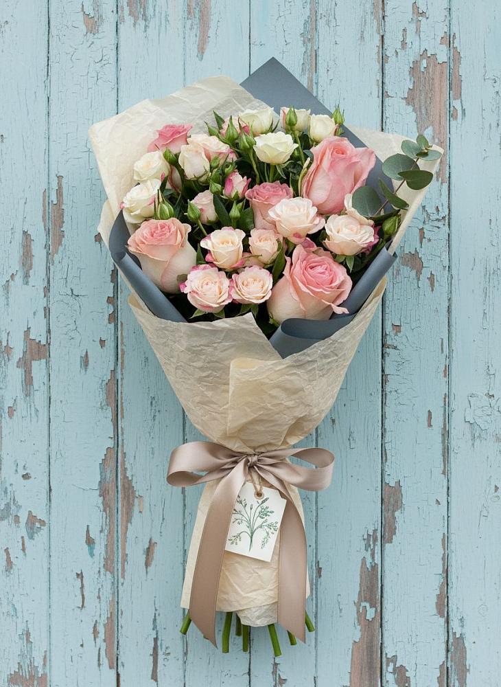 Букет цветов из: Розы в Нижняя Тавда