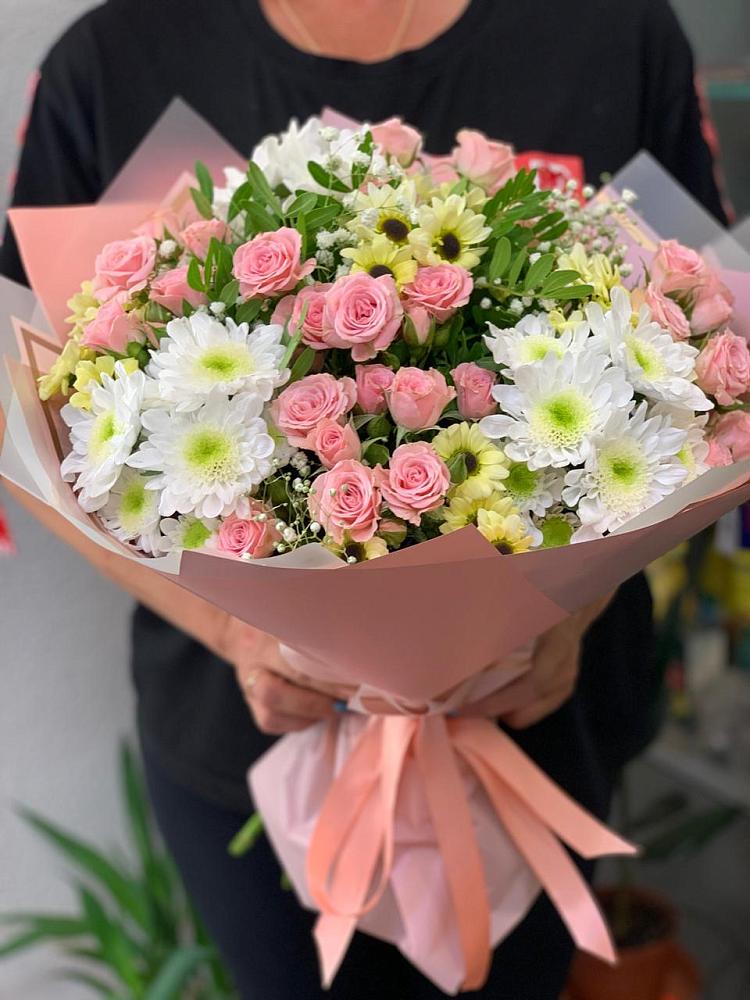 Букет цветов из: Розы и Хризантемы в Нижняя Тавда