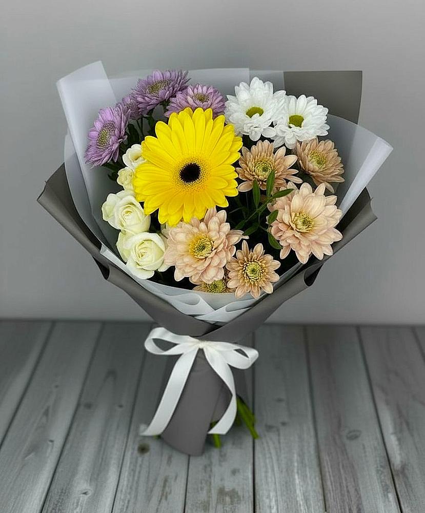 Букет цветов из: Розы, Герберы и Хризантемы в Нижняя Тавда