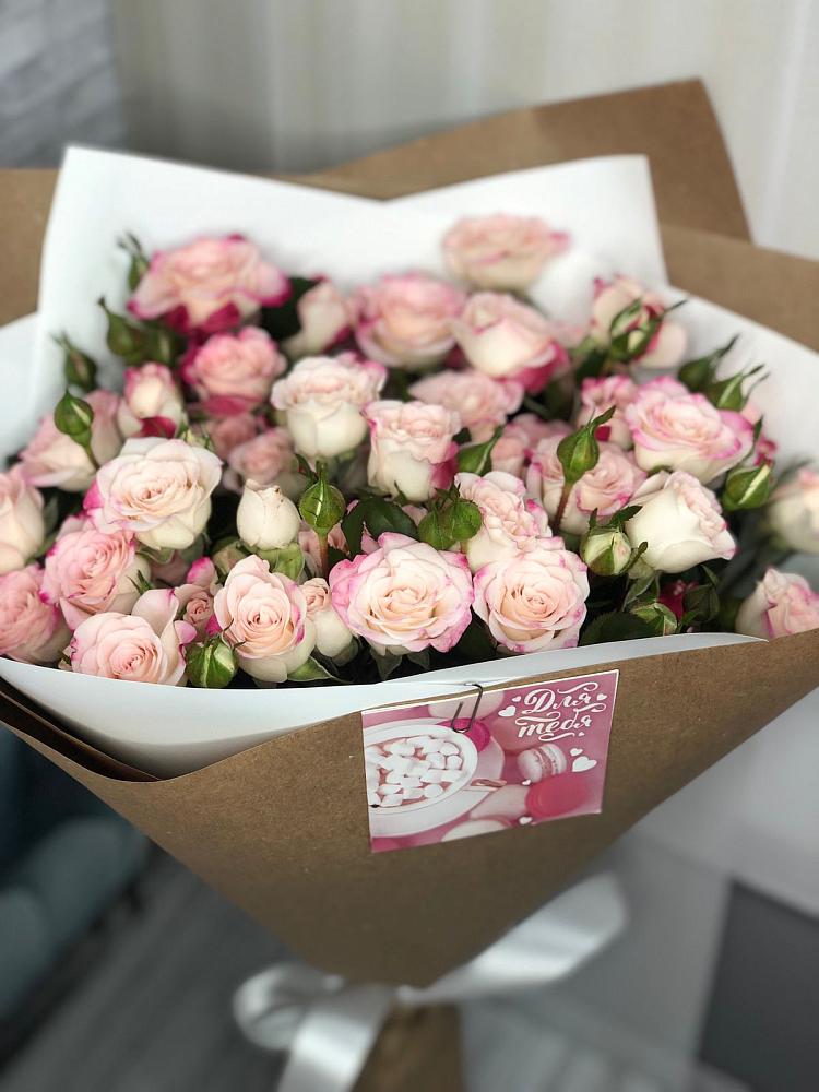 Букет цветов из: Розы в Нижняя Тавда