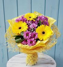 Букет цветов из:  Хризантемы и Герберы #REPLACE_PRED# Нижняя Тавда