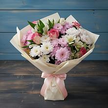 Букет цветов из:  Хризантемы, Альстромерии и Розы в Нижняя Тавда