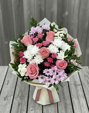 Букет цветов из:  Альстромерии, Гвоздики, Розы и Хризантемы в Нижняя Тавда