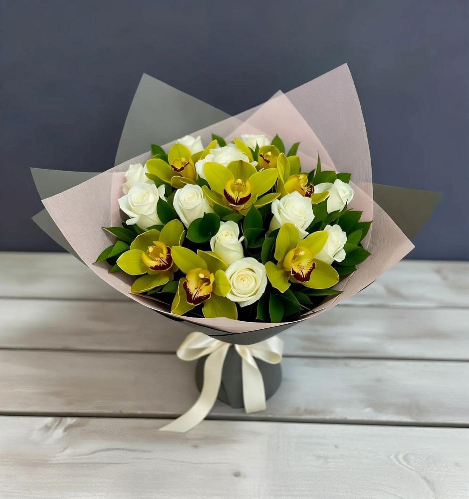 Букет цветов из: Орхидеи и Розы в Нижняя Тавда