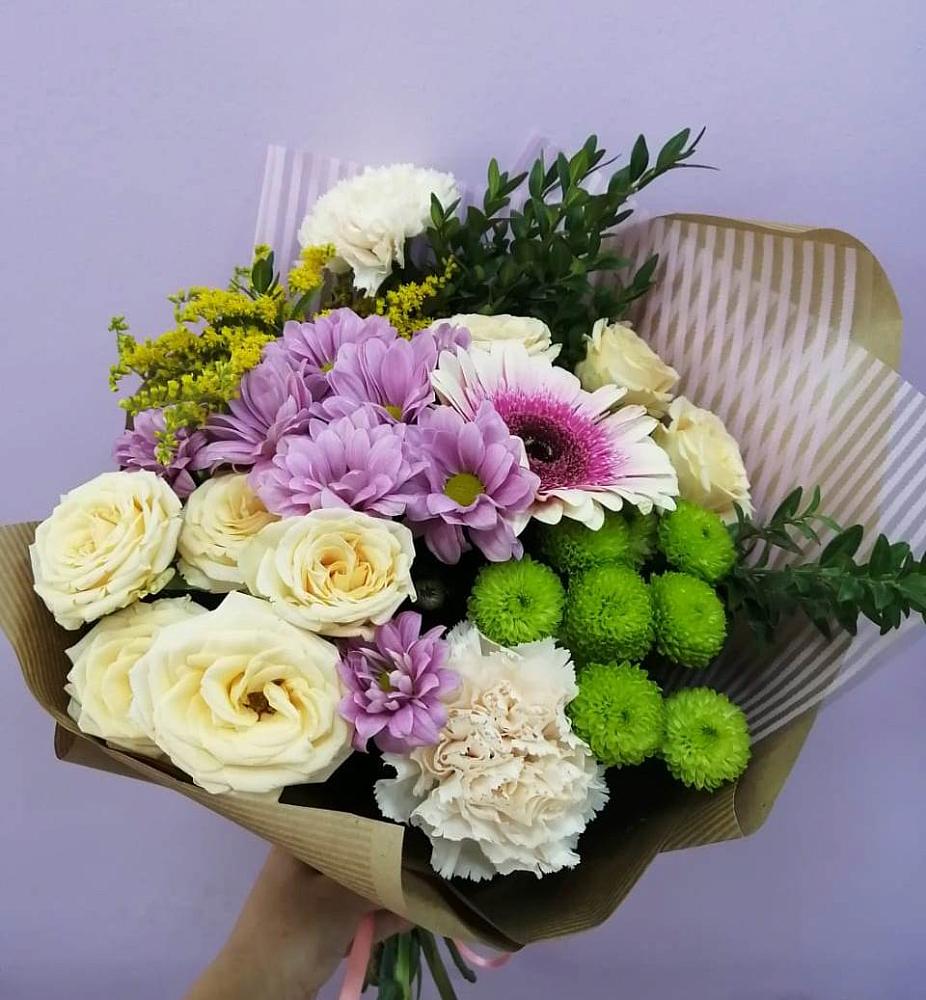 Букет цветов из: Хризантемы, Розы, Гвоздики и Герберы в Нижняя Тавда